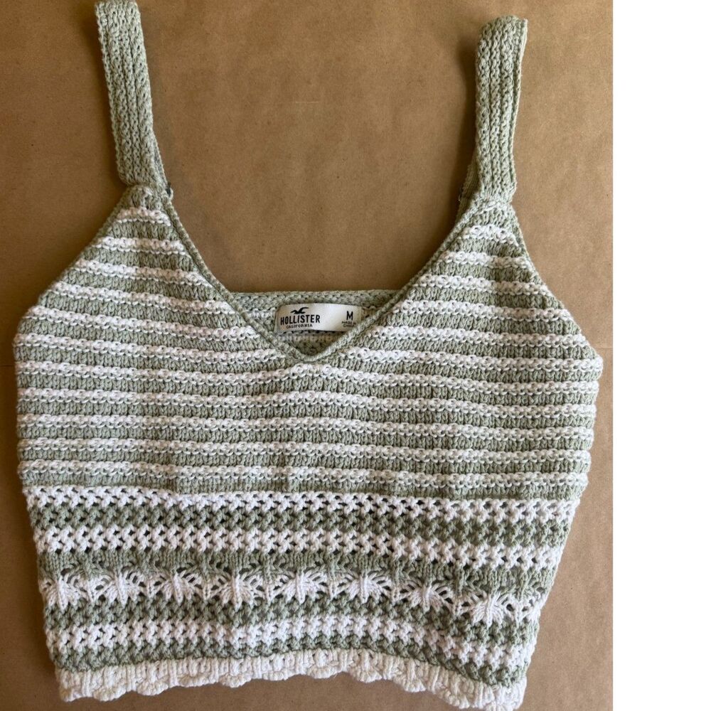 Hollister Sz M crochet cropped top bralette halter sage green white summer vacay